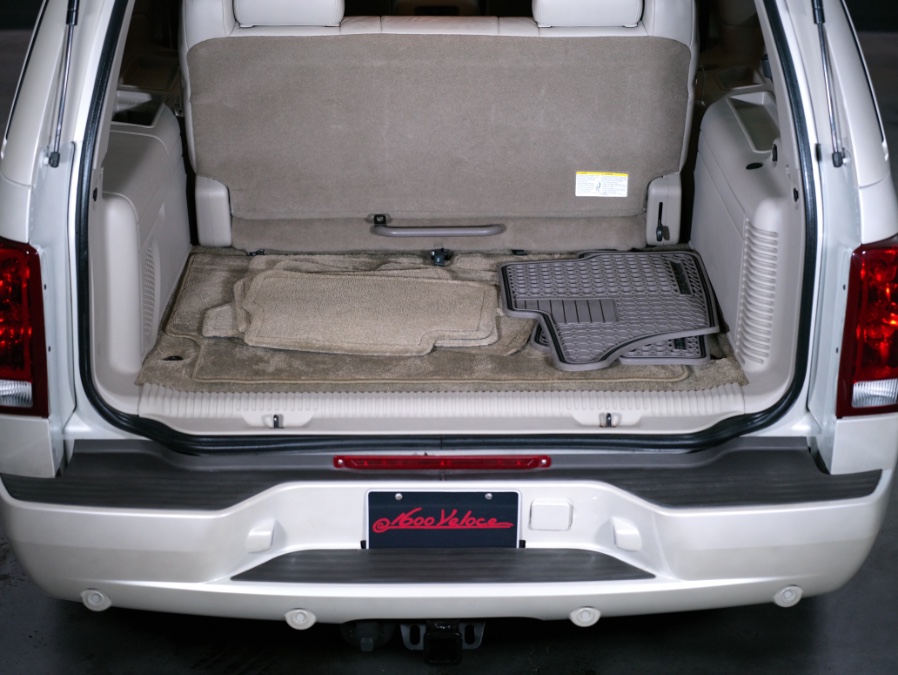 2003 Cadillac Escalade ESV 4dr AWD, available for sale in North Salem, New York | Meccanic Shop North Inc. North Salem, New York 2003 Cadillac Escalade ESV 4dr AWD, available for sale in North Salem, New York | Meccanic Shop North Inc. North Salem, New York