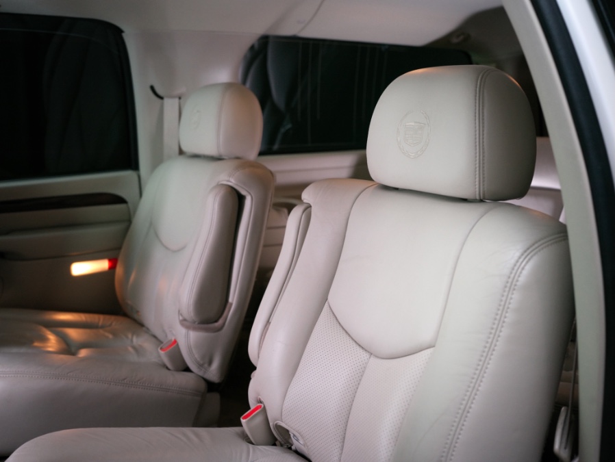 2003 Cadillac Escalade ESV 4dr AWD, available for sale in North Salem, New York | Meccanic Shop North Inc. North Salem, New York 2003 Cadillac Escalade ESV 4dr AWD, available for sale in North Salem, New York | Meccanic Shop North Inc. North Salem, New York