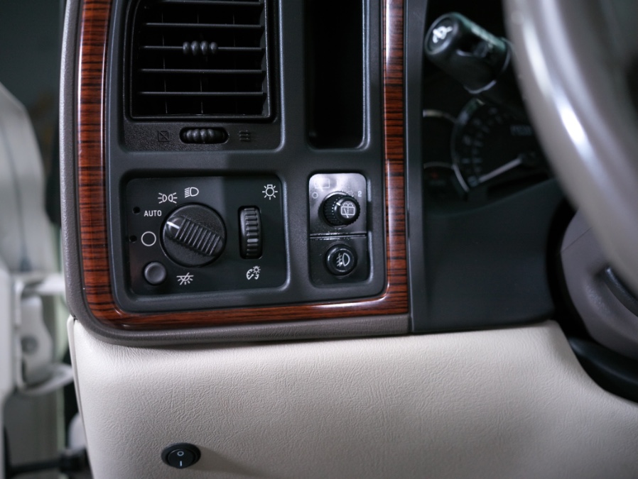 2003 Cadillac Escalade ESV 4dr AWD, available for sale in North Salem, New York | Meccanic Shop North Inc. North Salem, New York 2003 Cadillac Escalade ESV 4dr AWD, available for sale in North Salem, New York | Meccanic Shop North Inc. North Salem, New York
