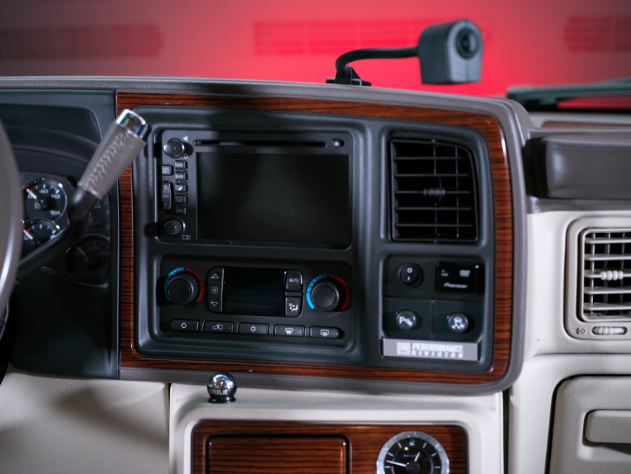 2003 Cadillac Escalade ESV 4dr AWD, available for sale in North Salem, New York | Meccanic Shop North Inc. North Salem, New York 2003 Cadillac Escalade ESV 4dr AWD, available for sale in North Salem, New York | Meccanic Shop North Inc. North Salem, New York