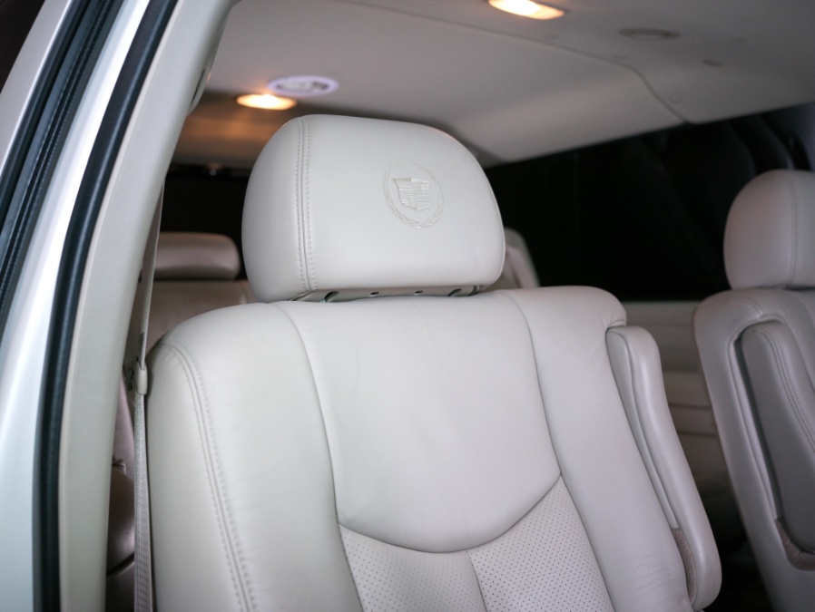 2003 Cadillac Escalade ESV 4dr AWD, available for sale in North Salem, New York | Meccanic Shop North Inc. North Salem, New York 2003 Cadillac Escalade ESV 4dr AWD, available for sale in North Salem, New York | Meccanic Shop North Inc. North Salem, New York