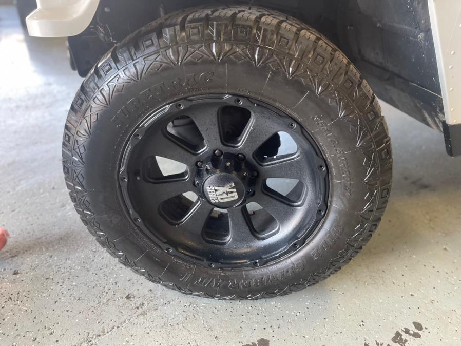 Used AM General Hummer 4-Passenger Open Top Hard Doors 1999 | Car Factory Inc.. Bronx, New York Used AM General Hummer 4-Passenger Open Top Hard Doors 1999 | Car Factory Inc.. Bronx, New York