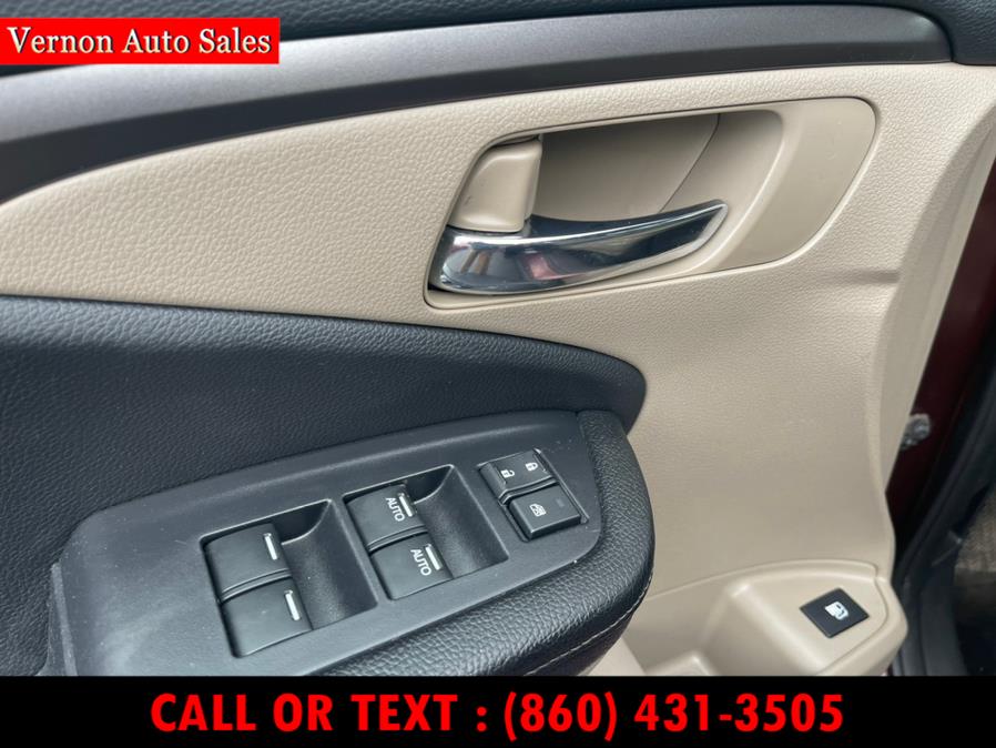 2017 Honda Ridgeline RTL-T 4x4 Crew Cab 5.3'' Bed, available for sale in Manchester, Connecticut | Vernon Auto Sale & Service. Manchester, Connecticut 2017 Honda Ridgeline RTL-T 4x4 Crew Cab 5.3'' Bed, available for sale in Manchester, Connecticut | Vernon Auto Sale & Service. Manchester, Connecticut