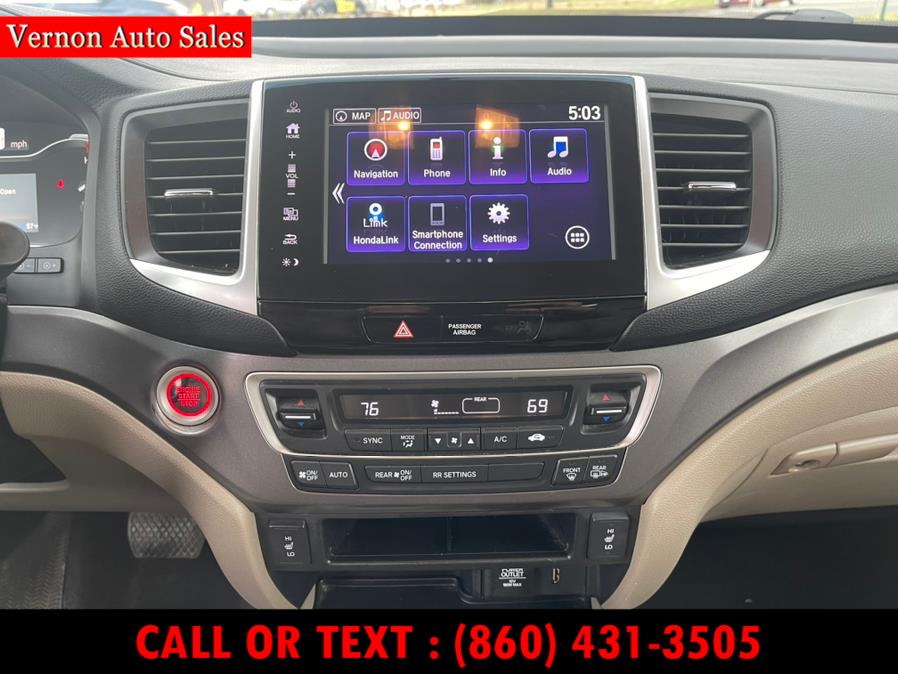 2017 Honda Ridgeline RTL-T 4x4 Crew Cab 5.3'' Bed, available for sale in Manchester, Connecticut | Vernon Auto Sale & Service. Manchester, Connecticut 2017 Honda Ridgeline RTL-T 4x4 Crew Cab 5.3'' Bed, available for sale in Manchester, Connecticut | Vernon Auto Sale & Service. Manchester, Connecticut