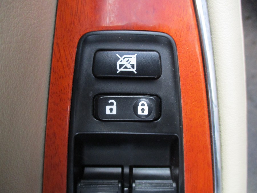 Used Lexus ES 350 4dr Sdn 2010 | Cos Central Auto. Meriden, Connecticut Used Lexus ES 350 4dr Sdn 2010 | Cos Central Auto. Meriden, Connecticut