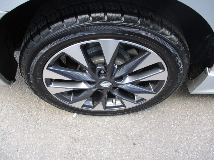 2016 Nissan Sentra SR, available for sale in Meriden, Connecticut | Cos Central Auto. Meriden, Connecticut 2016 Nissan Sentra SR, available for sale in Meriden, Connecticut | Cos Central Auto. Meriden, Connecticut