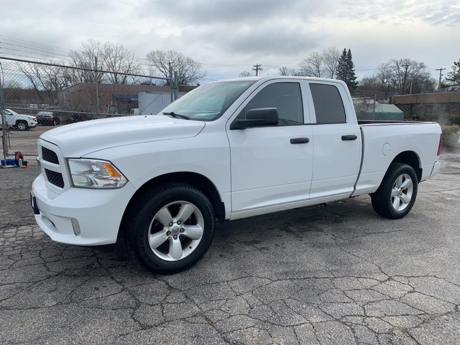 Used Ram 1500 4WD Quad Cab 140.5" Express 2015 | Dealertown Auto Wholesalers. Milford, Connecticut Used Ram 1500 4WD Quad Cab 140.5" Express 2015 | Dealertown Auto Wholesalers. Milford, Connecticut