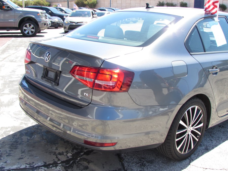 Used Volkswagen Jetta Sedan 4dr Man 1.8T Sport PZEV 2015 | VIP Auto Enterprise, Inc. Orlando, Florida Used Volkswagen Jetta Sedan 4dr Man 1.8T Sport PZEV 2015 | VIP Auto Enterprise, Inc. Orlando, Florida