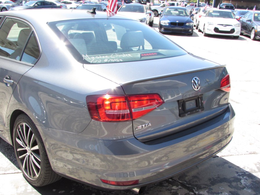 Used Volkswagen Jetta Sedan 4dr Man 1.8T Sport PZEV 2015 | VIP Auto Enterprise, Inc. Orlando, Florida Used Volkswagen Jetta Sedan 4dr Man 1.8T Sport PZEV 2015 | VIP Auto Enterprise, Inc. Orlando, Florida