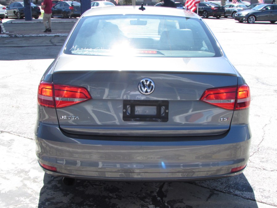 Used Volkswagen Jetta Sedan 4dr Man 1.8T Sport PZEV 2015 | VIP Auto Enterprise, Inc. Orlando, Florida Used Volkswagen Jetta Sedan 4dr Man 1.8T Sport PZEV 2015 | VIP Auto Enterprise, Inc. Orlando, Florida