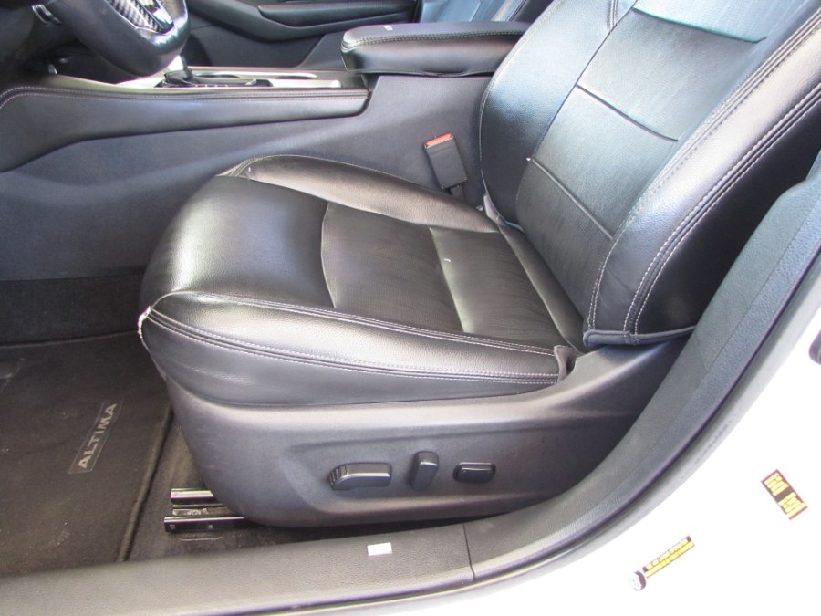 Used Nissan Altima 2.5 SL Sedan 2019 | VIP Auto Enterprise, Inc. Orlando, Florida Used Nissan Altima 2.5 SL Sedan 2019 | VIP Auto Enterprise, Inc. Orlando, Florida