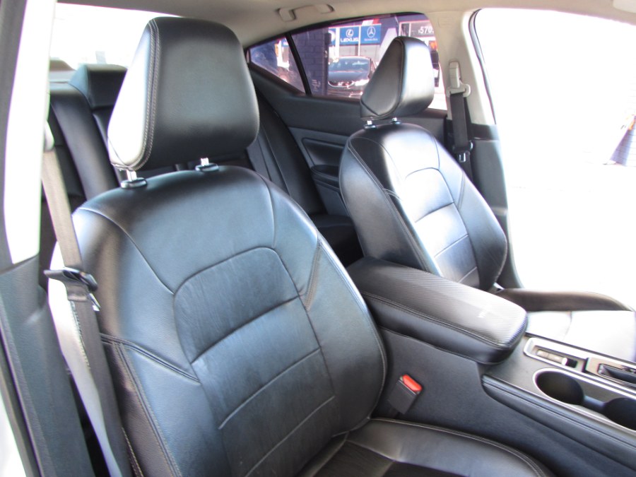 Used Nissan Altima 2.5 SL Sedan 2019 | VIP Auto Enterprise, Inc. Orlando, Florida Used Nissan Altima 2.5 SL Sedan 2019 | VIP Auto Enterprise, Inc. Orlando, Florida
