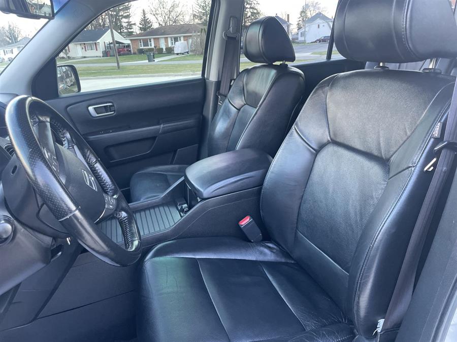 2010 Honda Pilot 2WD 4dr EX-L w/RES, available for sale in Elida, Ohio | Josh's All Under Ten LLC. Elida, Ohio 2010 Honda Pilot 2WD 4dr EX-L w/RES, available for sale in Elida, Ohio | Josh's All Under Ten LLC. Elida, Ohio