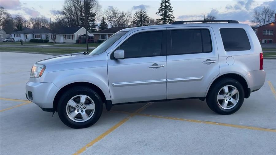 2010 Honda Pilot 2WD 4dr EX-L w/RES, available for sale in Elida, Ohio | Josh's All Under Ten LLC. Elida, Ohio 2010 Honda Pilot 2WD 4dr EX-L w/RES, available for sale in Elida, Ohio | Josh's All Under Ten LLC. Elida, Ohio