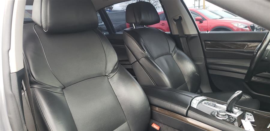 2009 BMW 7 Series 4dr Sdn 750Li, available for sale in Little Ferry, New Jersey | Victoria Preowned Autos Inc. Little Ferry, New Jersey 2009 BMW 7 Series 4dr Sdn 750Li, available for sale in Little Ferry, New Jersey | Victoria Preowned Autos Inc. Little Ferry, New Jersey