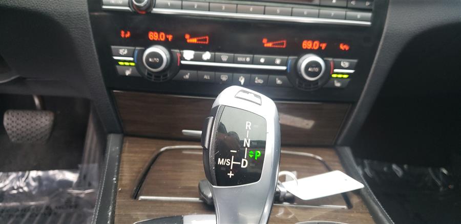 2009 BMW 7 Series 4dr Sdn 750Li, available for sale in Little Ferry, New Jersey | Victoria Preowned Autos Inc. Little Ferry, New Jersey 2009 BMW 7 Series 4dr Sdn 750Li, available for sale in Little Ferry, New Jersey | Victoria Preowned Autos Inc. Little Ferry, New Jersey