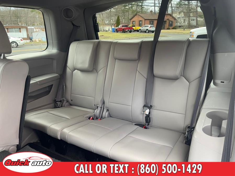 Used Honda Pilot 4WD 4dr Touring w/RES & Navi 2015 | Quick Auto LLC. Bristol, Connecticut Used Honda Pilot 4WD 4dr Touring w/RES & Navi 2015 | Quick Auto LLC. Bristol, Connecticut