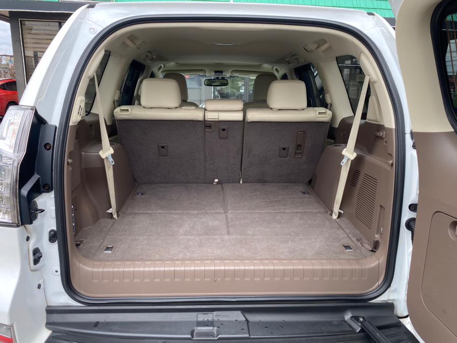 2015 Lexus GX 460 4WD 4dr Luxury, available for sale in Lodi, New Jersey | European Auto Expo. Lodi, New Jersey 2015 Lexus GX 460 4WD 4dr Luxury, available for sale in Lodi, New Jersey | European Auto Expo. Lodi, New Jersey