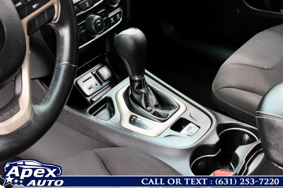2017 Jeep Cherokee Latitude FWD, available for sale in Selden, New York | Apex Auto. Selden, New York 2017 Jeep Cherokee Latitude FWD, available for sale in Selden, New York | Apex Auto. Selden, New York