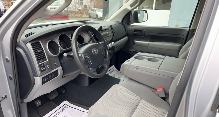 2013 Toyota Tundra 4WD Truck Double Cab 4.6L V8 6-Spd AT (Natl), available for sale in Waterbury, Connecticut | West End Automotive Center. Waterbury, Connecticut 2013 Toyota Tundra 4WD Truck Double Cab 4.6L V8 6-Spd AT (Natl), available for sale in Waterbury, Connecticut | West End Automotive Center. Waterbury, Connecticut