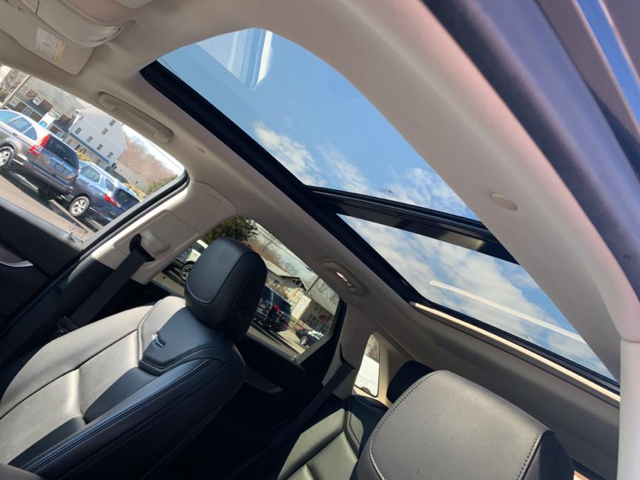 2018 Cadillac XT5 AWD 4dr Premium Luxury, available for sale in Old Saybrook, Connecticut | Saybrook Auto Barn. Old Saybrook, Connecticut 2018 Cadillac XT5 AWD 4dr Premium Luxury, available for sale in Old Saybrook, Connecticut | Saybrook Auto Barn. Old Saybrook, Connecticut