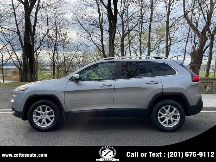 2017 Jeep Cherokee Latitude 4x4, available for sale in Jersey City, New Jersey | Zettes Auto Mall. Jersey City, New Jersey 2017 Jeep Cherokee Latitude 4x4, available for sale in Jersey City, New Jersey | Zettes Auto Mall. Jersey City, New Jersey