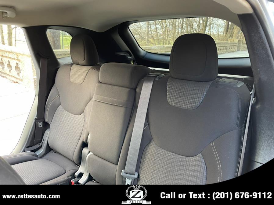 2017 Jeep Cherokee Latitude 4x4, available for sale in Jersey City, New Jersey | Zettes Auto Mall. Jersey City, New Jersey 2017 Jeep Cherokee Latitude 4x4, available for sale in Jersey City, New Jersey | Zettes Auto Mall. Jersey City, New Jersey