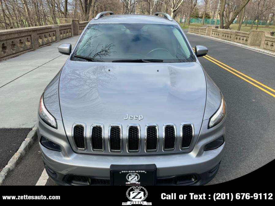 2017 Jeep Cherokee Latitude 4x4, available for sale in Jersey City, New Jersey | Zettes Auto Mall. Jersey City, New Jersey 2017 Jeep Cherokee Latitude 4x4, available for sale in Jersey City, New Jersey | Zettes Auto Mall. Jersey City, New Jersey