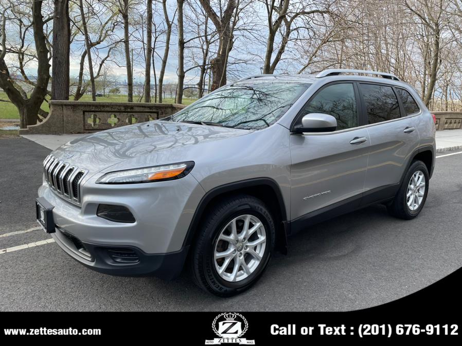 2017 Jeep Cherokee Latitude 4x4, available for sale in Jersey City, New Jersey | Zettes Auto Mall. Jersey City, New Jersey 2017 Jeep Cherokee Latitude 4x4, available for sale in Jersey City, New Jersey | Zettes Auto Mall. Jersey City, New Jersey