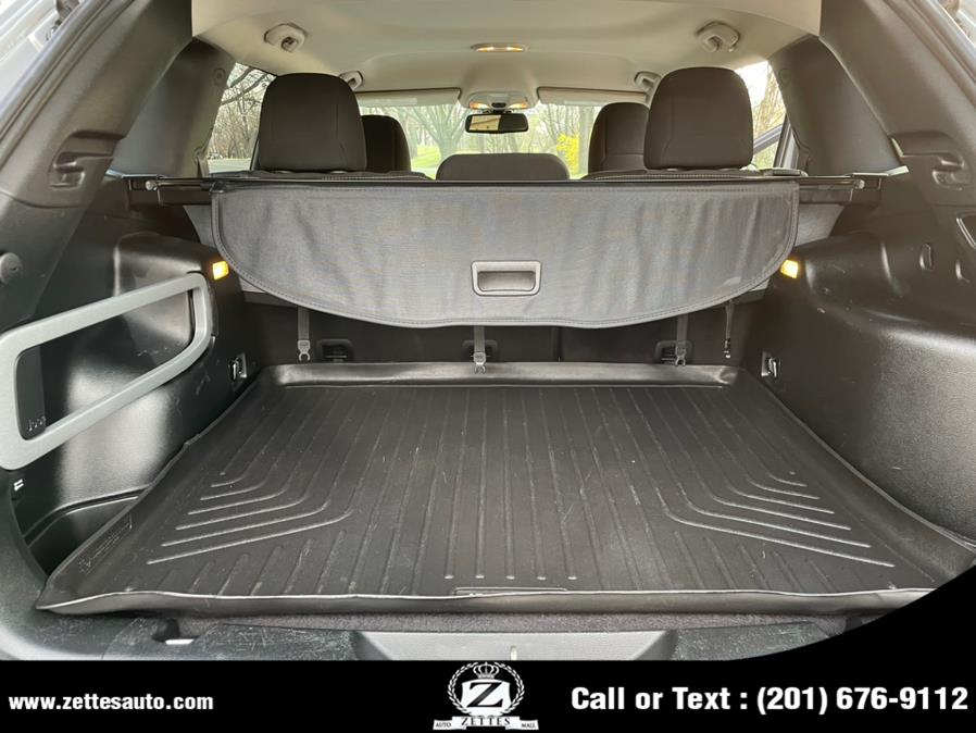 2017 Jeep Cherokee Latitude 4x4, available for sale in Jersey City, New Jersey | Zettes Auto Mall. Jersey City, New Jersey 2017 Jeep Cherokee Latitude 4x4, available for sale in Jersey City, New Jersey | Zettes Auto Mall. Jersey City, New Jersey