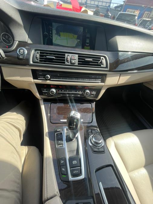 Used BMW 5 Series 4dr Sdn 528i xDrive AWD 2012 | Brooklyn Auto Mall LLC. Brooklyn, New York Used BMW 5 Series 4dr Sdn 528i xDrive AWD 2012 | Brooklyn Auto Mall LLC. Brooklyn, New York