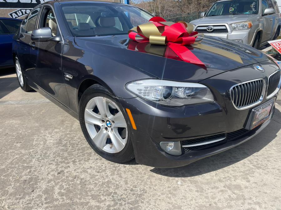 Used BMW 5 Series 4dr Sdn 528i xDrive AWD 2012 | Brooklyn Auto Mall LLC. Brooklyn, New York Used BMW 5 Series 4dr Sdn 528i xDrive AWD 2012 | Brooklyn Auto Mall LLC. Brooklyn, New York