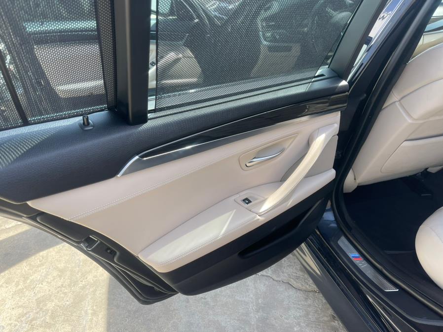 Used BMW 5 Series 4dr Sdn 550i xDrive AWD 2011 | Brooklyn Auto Mall LLC. Brooklyn, New York Used BMW 5 Series 4dr Sdn 550i xDrive AWD 2011 | Brooklyn Auto Mall LLC. Brooklyn, New York
