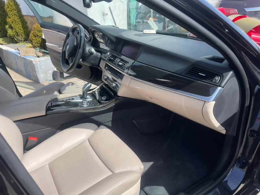 Used BMW 5 Series 4dr Sdn 550i xDrive AWD 2011 | Brooklyn Auto Mall LLC. Brooklyn, New York Used BMW 5 Series 4dr Sdn 550i xDrive AWD 2011 | Brooklyn Auto Mall LLC. Brooklyn, New York