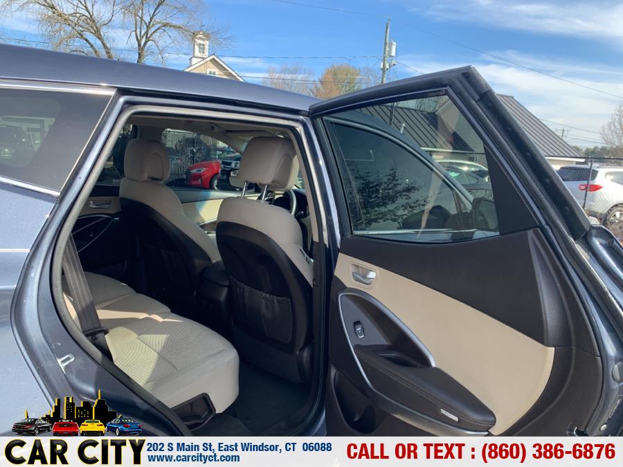 2018 Hyundai Santa Fe Sport 2.4L Auto, available for sale in East Windsor, Connecticut | Car City LLC. East Windsor, Connecticut 2018 Hyundai Santa Fe Sport 2.4L Auto, available for sale in East Windsor, Connecticut | Car City LLC. East Windsor, Connecticut