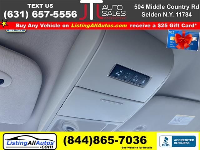 Used Chrysler Town & Country 4dr Wgn Touring 2016 | www.ListingAllAutos.com. Patchogue, New York