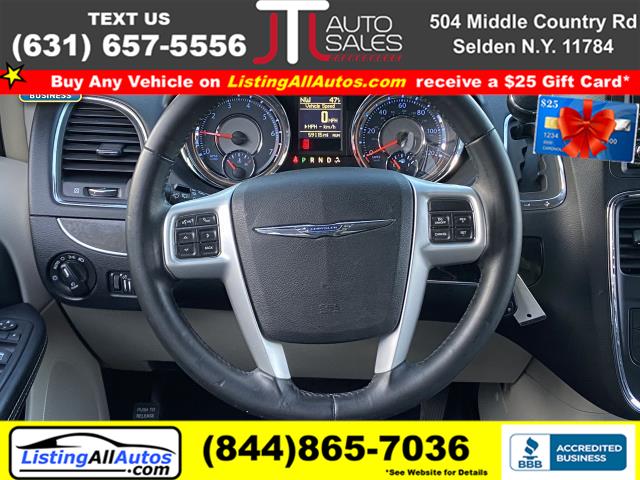 Used Chrysler Town & Country 4dr Wgn Touring 2016 | www.ListingAllAutos.com. Patchogue, New York
