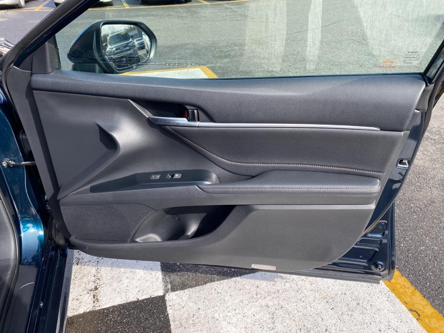 Used Toyota Camry XLE Auto 2018 | National Auto Brokers, Inc.. Waterbury, Connecticut Used Toyota Camry XLE Auto 2018 | National Auto Brokers, Inc.. Waterbury, Connecticut