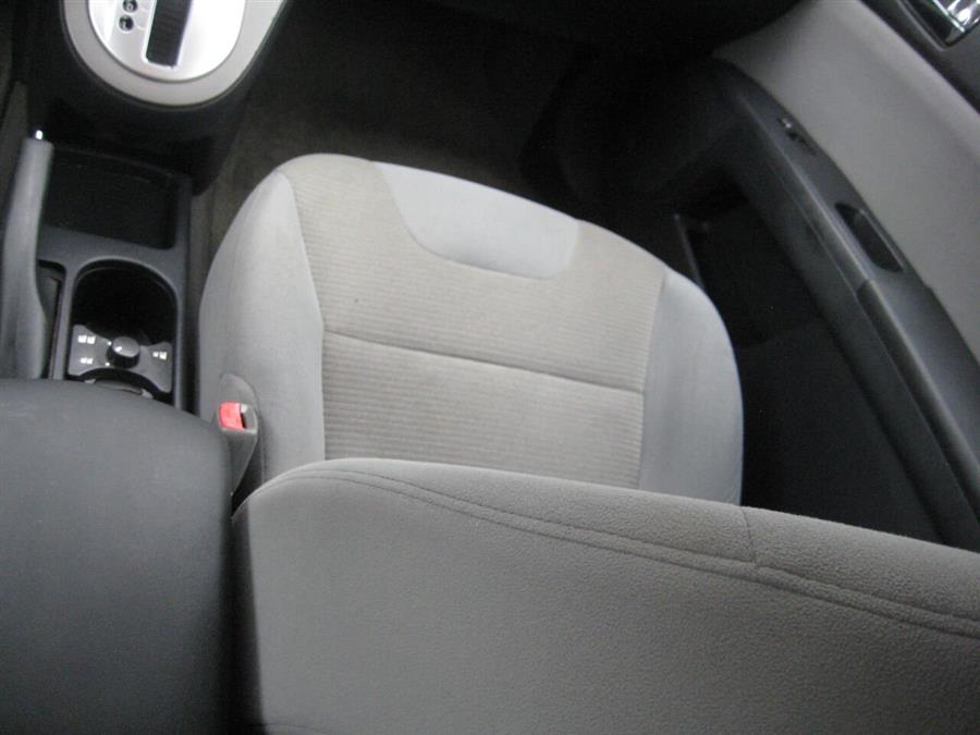 Used Nissan Sentra 2.0 S 4dr Sedan 2010 | Rite Choice Auto Inc.. Massapequa, New York Used Nissan Sentra 2.0 S 4dr Sedan 2010 | Rite Choice Auto Inc.. Massapequa, New York