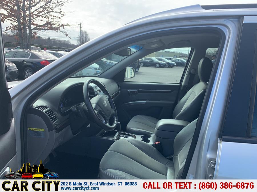 2011 Hyundai Santa Fe AWD 4dr V6 Auto SE, available for sale in East Windsor, Connecticut | Car City LLC. East Windsor, Connecticut 2011 Hyundai Santa Fe AWD 4dr V6 Auto SE, available for sale in East Windsor, Connecticut | Car City LLC. East Windsor, Connecticut