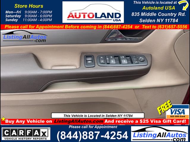 Used Volkswagen Routan  2012 | www.ListingAllAutos.com. Patchogue, New York