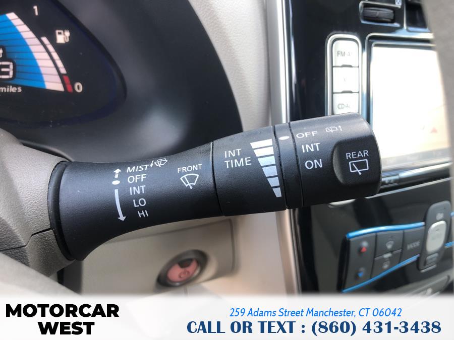 Used Nissan LEAF 4dr HB SL 2011 | Motorcar West. Manchester, Connecticut Used Nissan LEAF 4dr HB SL 2011 | Motorcar West. Manchester, Connecticut