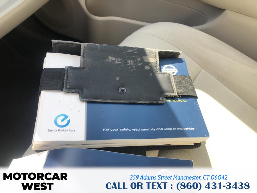 Used Nissan LEAF 4dr HB SL 2011 | Motorcar West. Manchester, Connecticut Used Nissan LEAF 4dr HB SL 2011 | Motorcar West. Manchester, Connecticut