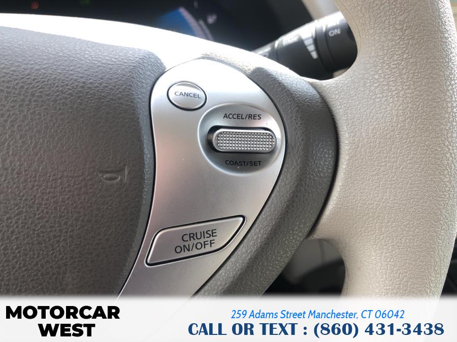Used Nissan LEAF 4dr HB SL 2011 | Motorcar West. Manchester, Connecticut Used Nissan LEAF 4dr HB SL 2011 | Motorcar West. Manchester, Connecticut