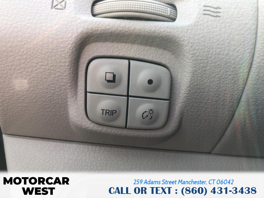 Used Nissan LEAF 4dr HB SL 2011 | Motorcar West. Manchester, Connecticut Used Nissan LEAF 4dr HB SL 2011 | Motorcar West. Manchester, Connecticut