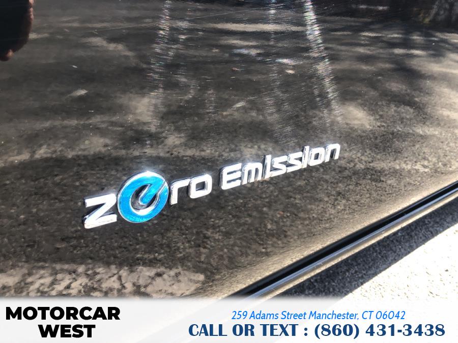 Used Nissan LEAF 4dr HB SL 2011 | Motorcar West. Manchester, Connecticut Used Nissan LEAF 4dr HB SL 2011 | Motorcar West. Manchester, Connecticut