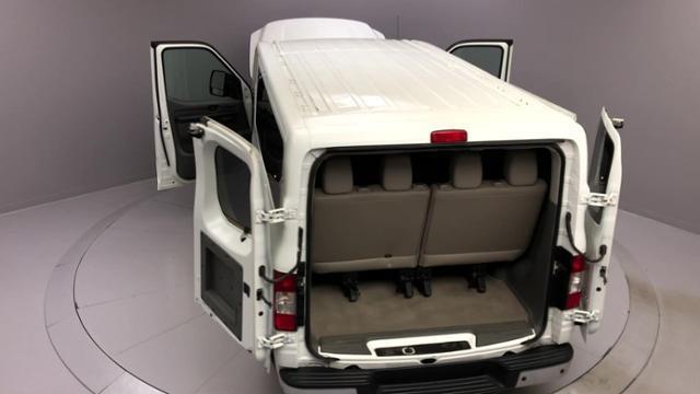 Used Nissan Nvp 3500 V8 SL 2016 | J&M Automotive Sls&Svc LLC. Naugatuck, Connecticut Used Nissan Nvp 3500 V8 SL 2016 | J&M Automotive Sls&Svc LLC. Naugatuck, Connecticut
