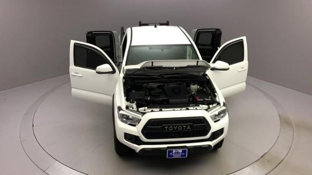 2016 Toyota Tacoma 4WD Access Cab V6 AT TRD Off Road, available for sale in Naugatuck, Connecticut | J&M Automotive Sls&Svc LLC. Naugatuck, Connecticut 2016 Toyota Tacoma 4WD Access Cab V6 AT TRD Off Road, available for sale in Naugatuck, Connecticut | J&M Automotive Sls&Svc LLC. Naugatuck, Connecticut