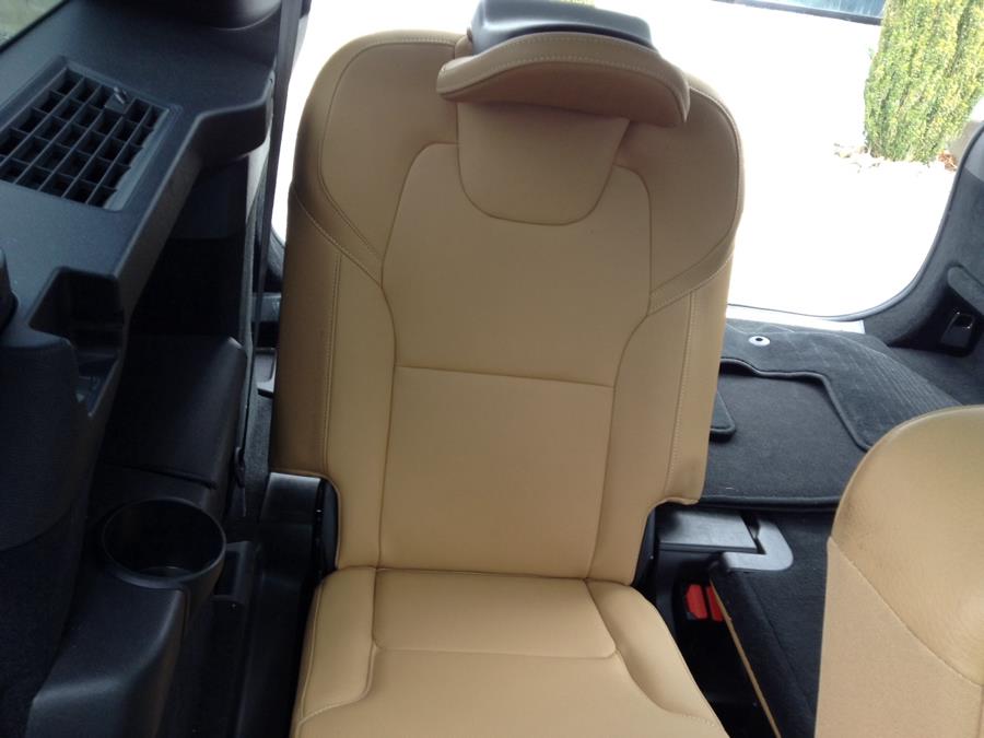 2019 Volvo XC90 T6 AWD Momentum, available for sale in Groton, Connecticut | Eurocars Plus. Groton, Connecticut 2019 Volvo XC90 T6 AWD Momentum, available for sale in Groton, Connecticut | Eurocars Plus. Groton, Connecticut