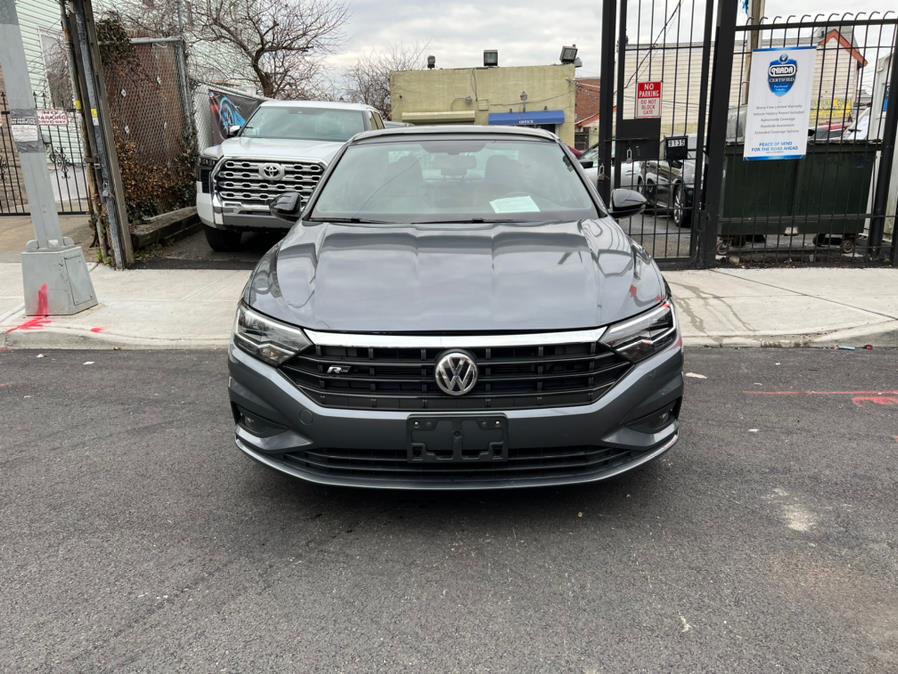 2019 Volkswagen Jetta R-Line Auto w/SULEV, available for sale in Jamaica, New York | Sunrise Autoland. Jamaica, New York 2019 Volkswagen Jetta R-Line Auto w/SULEV, available for sale in Jamaica, New York | Sunrise Autoland. Jamaica, New York